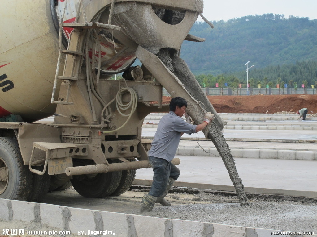 钢纤维混泥土添加比例及施工方法
